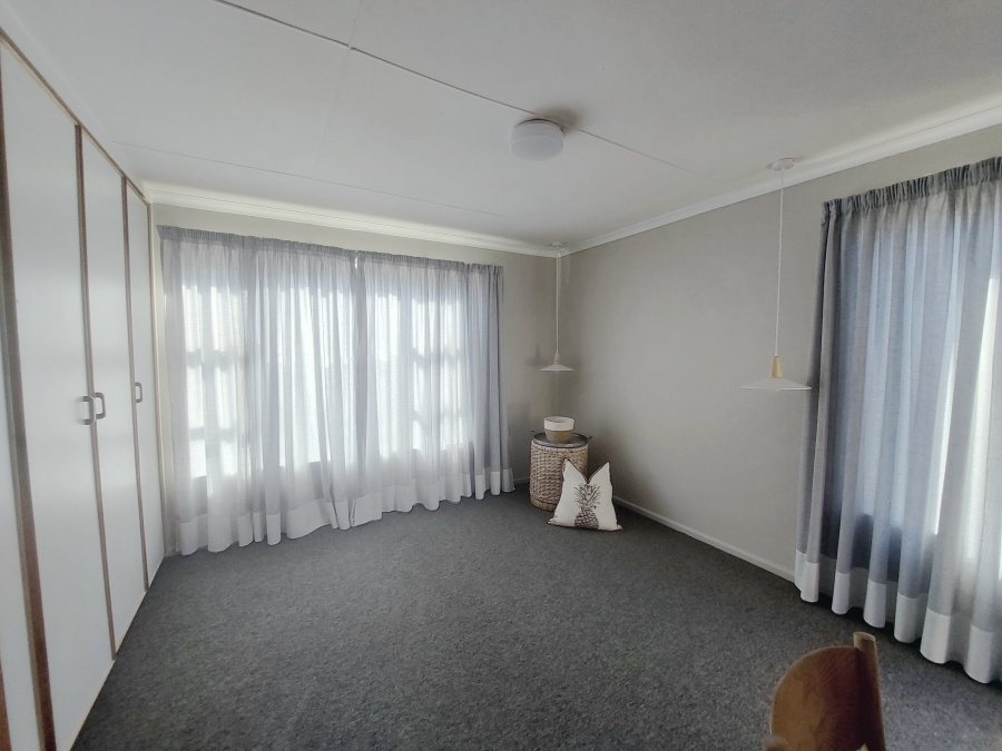 2 Bedroom Property for Sale in Heatherlands Western Cape